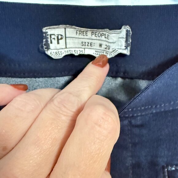 Free People Pull-On Skinny Jeans Size 29 - Picture 3 of 8